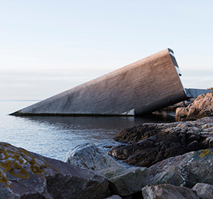 В Норвегии открылся самый большой в мире подводный ресторан