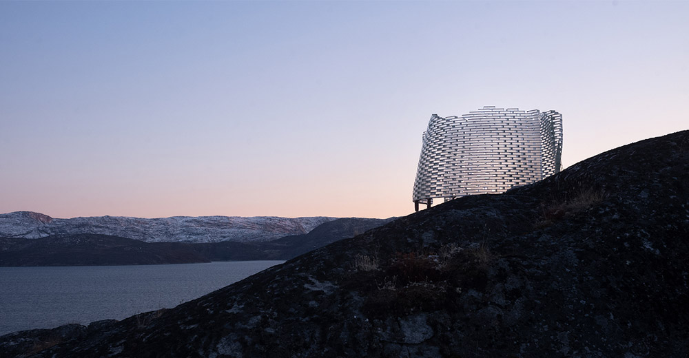 Стеклянный павильон Qaammat Pavilion - современная архитектура, подчеркивающая самобытность гренландской культуры