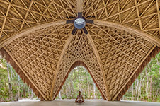 Luum Temple - футуристичный бамбуковый павильон, созданный с помощью параметрического дизайна