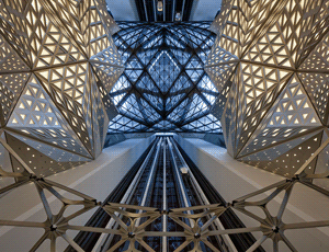 В китайском "Лас-Вегасе" открылся отель Morpheus, спроектированный Zaha Hadid Architects