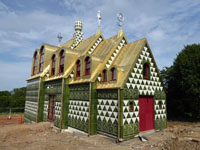 Сказочный дом художника Грейсона Перри в Англии.  Процесс строительства. Фото©Jack Hobhouse